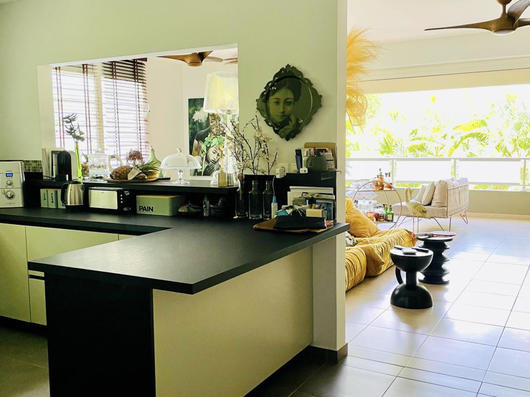 Location Villa 3 chambres Trois Ilets  - cuisine plan de travail